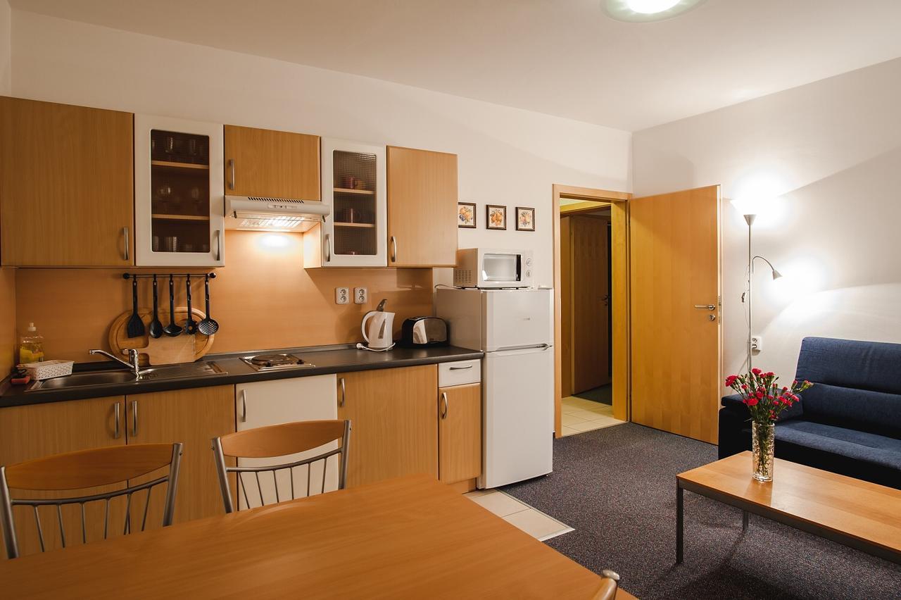 Apartmany Marco Shipping Ceske Budejovice Bagian luar foto